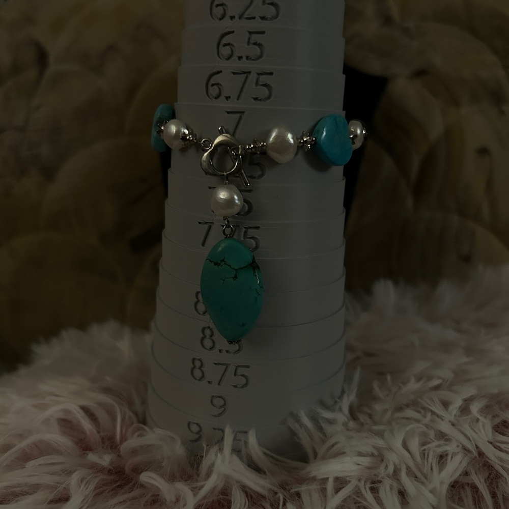 Turquoise Heart and Pearl Bracelet Necklace with Heart Clasp - Picture 6 of 8